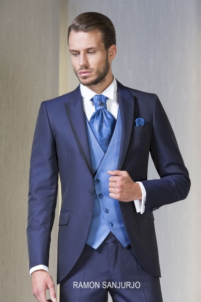 Ceremonia 2017. Ramón Sanjurjo Moda nupcial para hombre. Trajes.