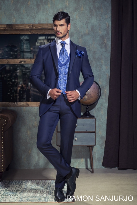 Ceremonia 2018. Ramón Sanjurjo Moda nupcial para hombre. Trajes